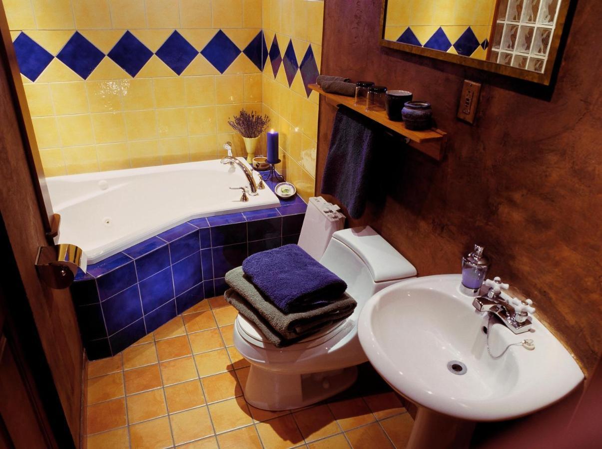 A La Carte Bed & Breakfast モントリオール エクステリア 写真