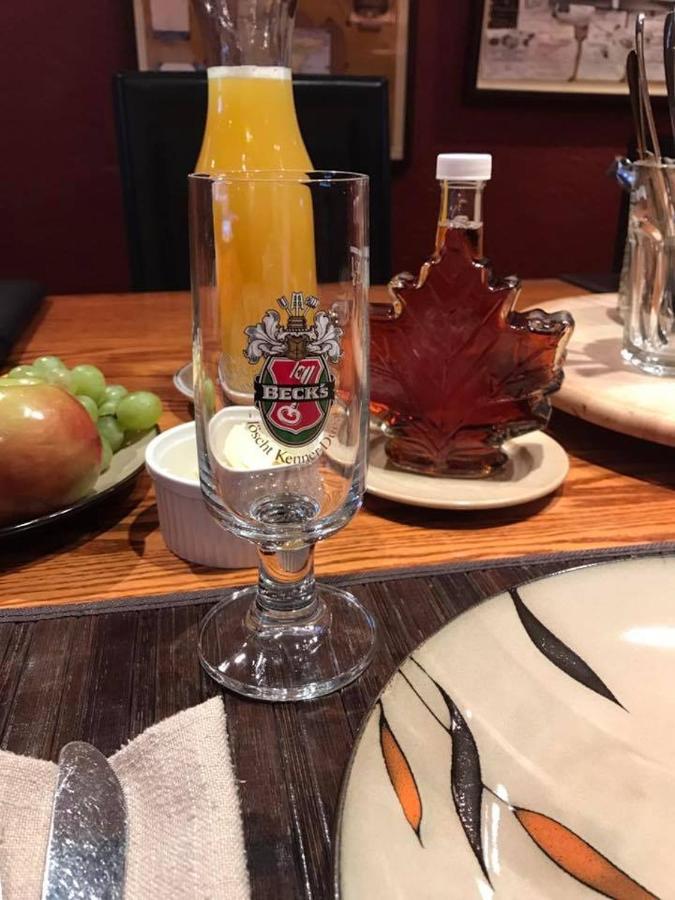 A La Carte Bed & Breakfast モントリオール エクステリア 写真